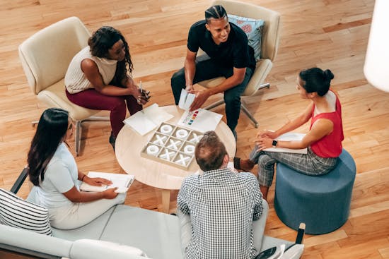 15 Ways Startups Can Build Authority and Attract Investors in 2025